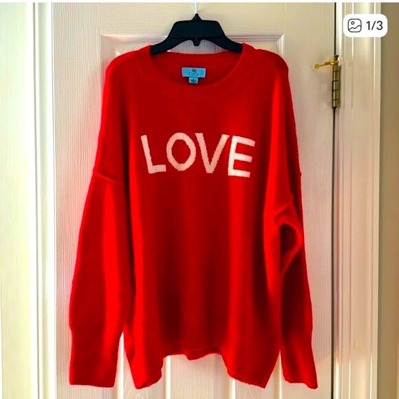 CeCe Red Love Crew Neck Sweater Super Soft and Comfy Oversized - Picture 7 of 8